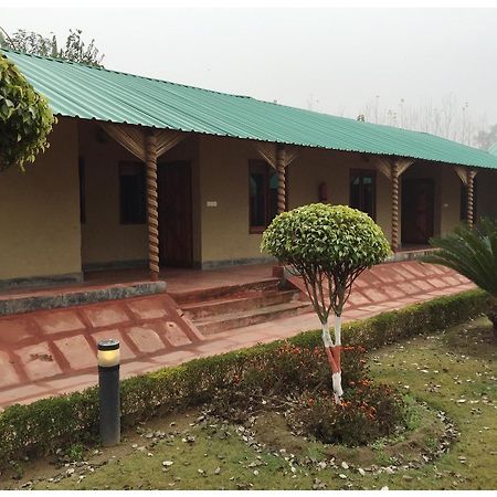 Dr. Sudha'S Ayurveda Hotel Muzaffarnagar Exterior photo