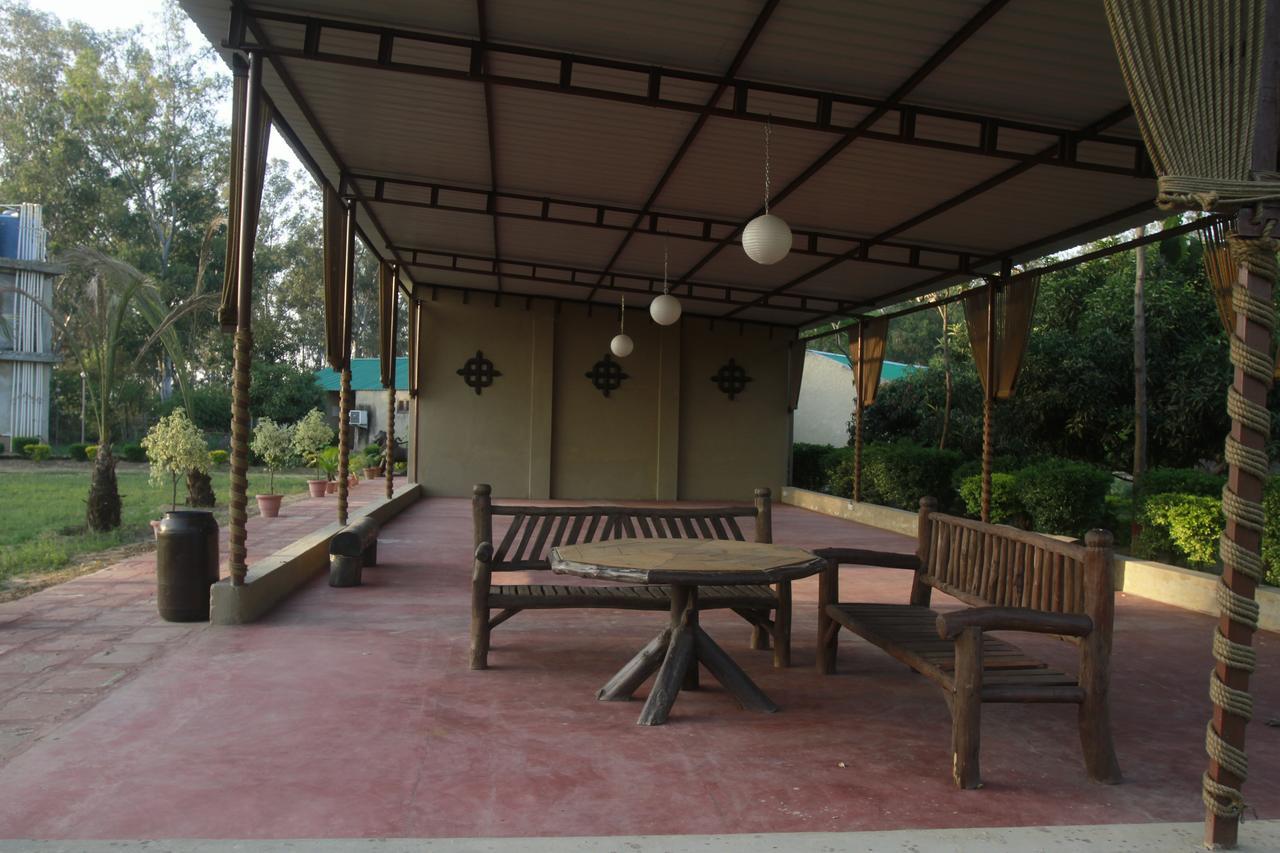 Dr. Sudha'S Ayurveda Hotel Muzaffarnagar Exterior photo
